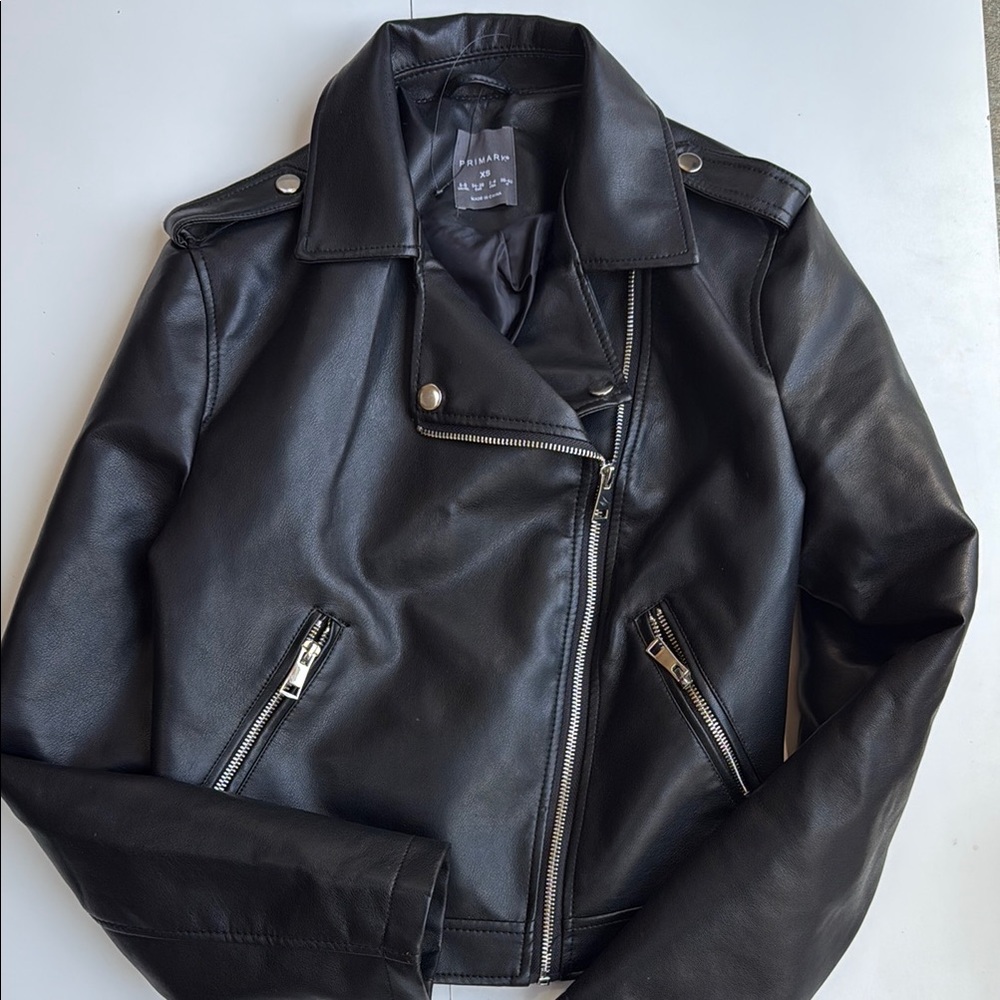 Black faux Leather (polyurethane) Jacket Primark XS lined